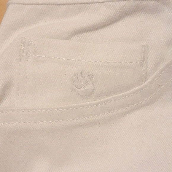 3 for $25 Bundle Sale- NWT Gloria Vanderbilt Jeans, Size 12P - Picture 14 of 15